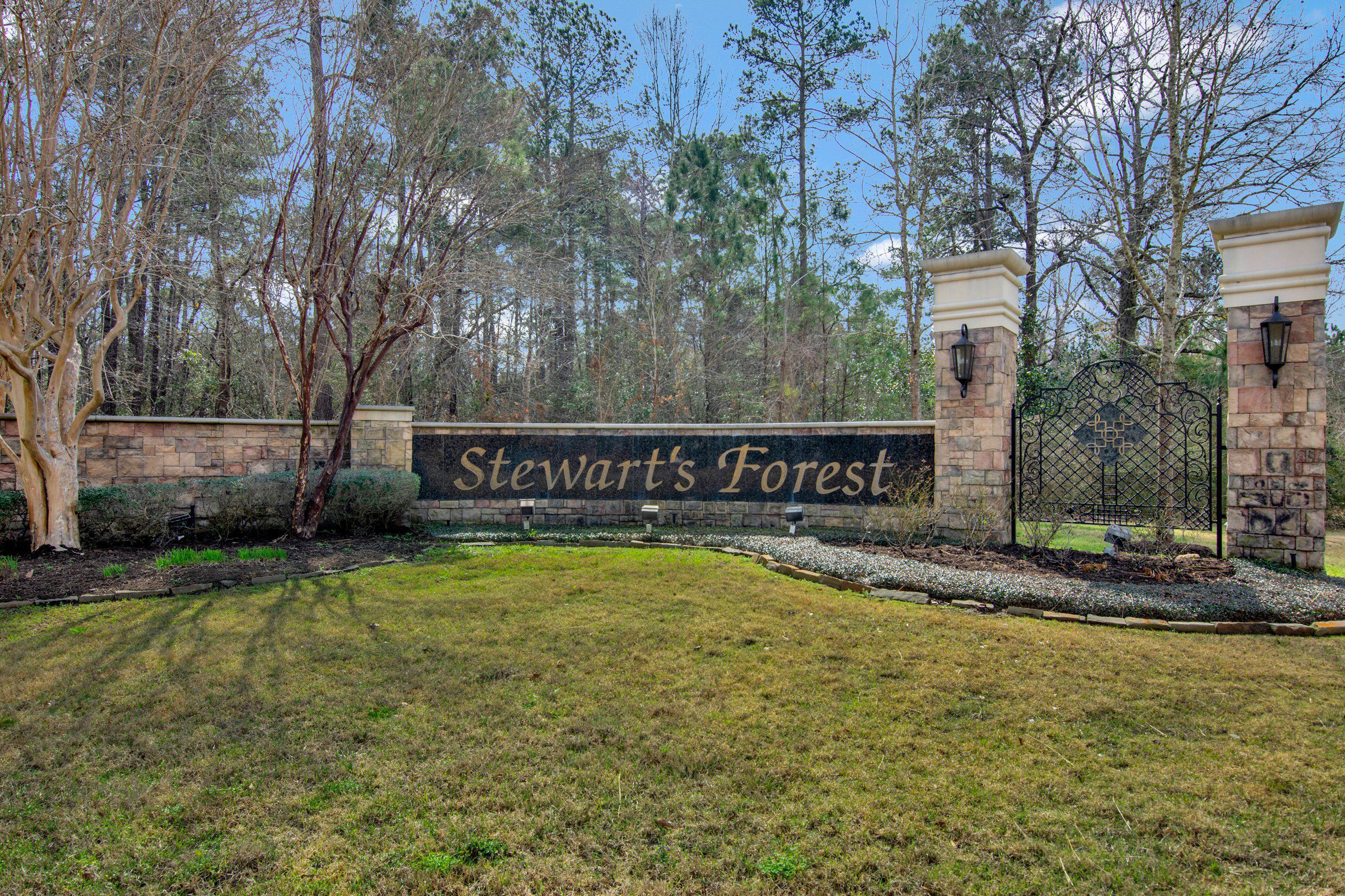 Stewart's Forest Community Sign