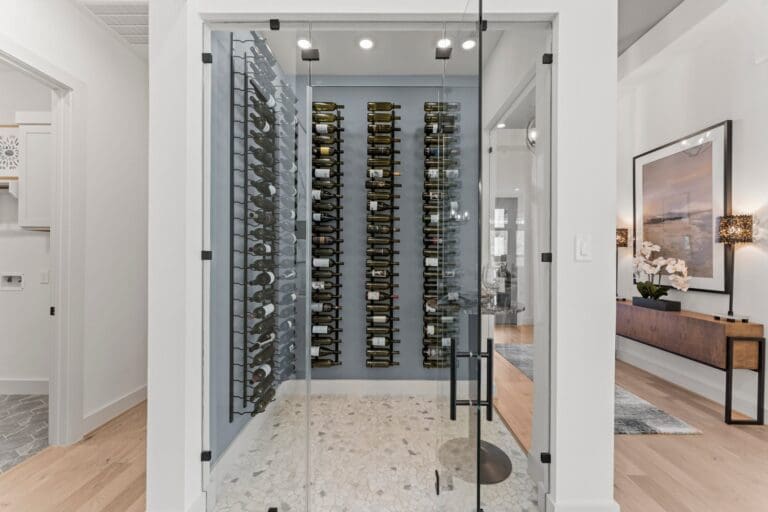 13-web-or-mls-DAN08591