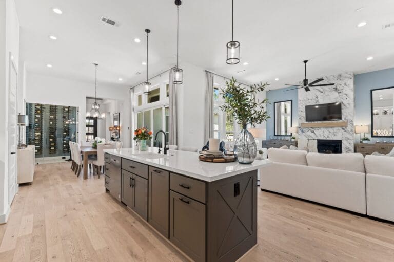 15-web-or-mls-DAN08627