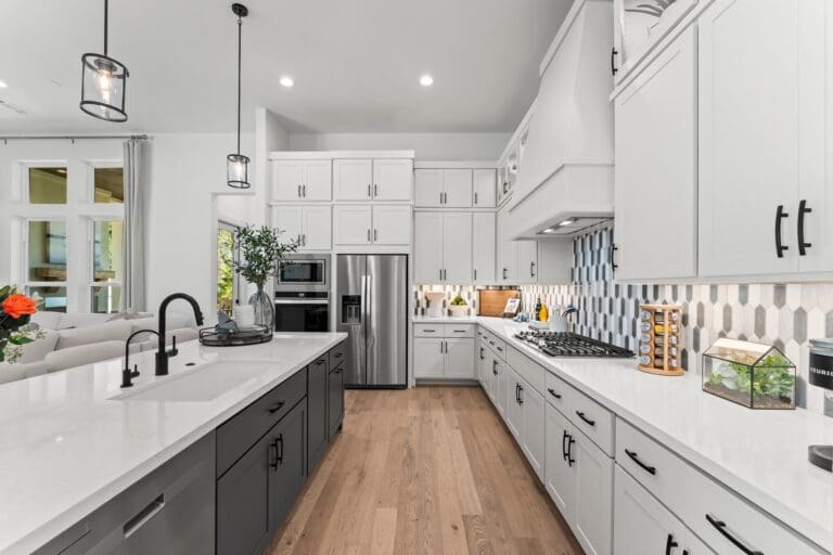 27-web-or-mls-DAN08618