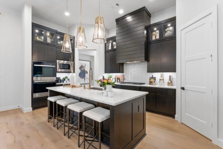 34-web-or-mls-DAN08843