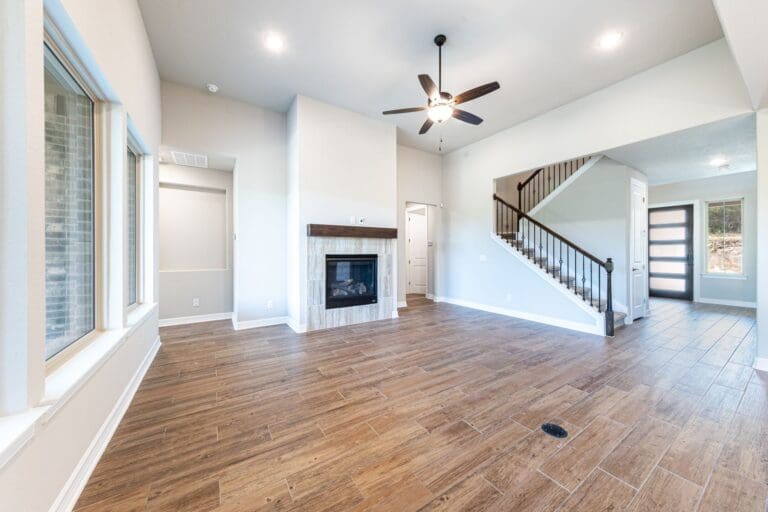 20-web-or-mls-SQFT-0115