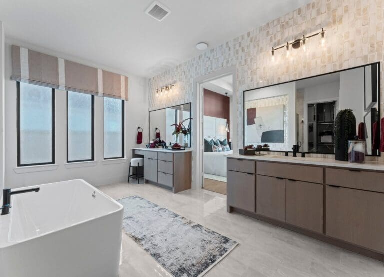 Primary Bath-DVA03828