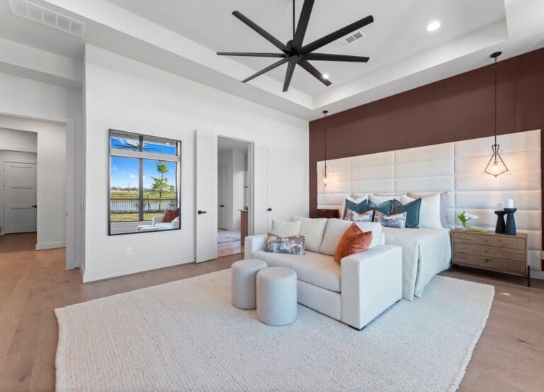 Primary Bedroom 3-DVA03821