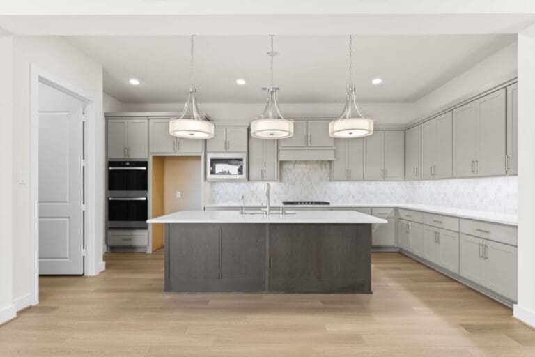 Sitterle Homes Audubon 306 Eastern Towhee Leon