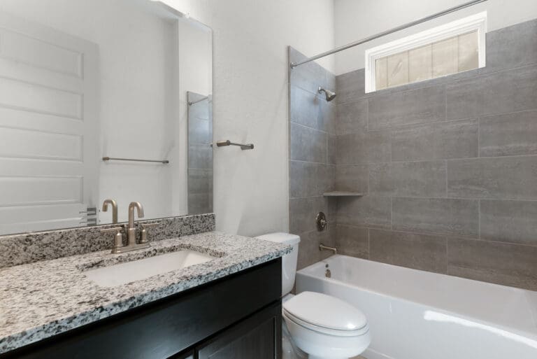 10145 Heinichen Tarpley