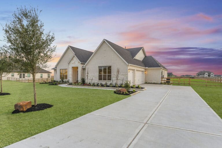Sitterle Homes Houston Lakeview 4068 Ranch Home Drive